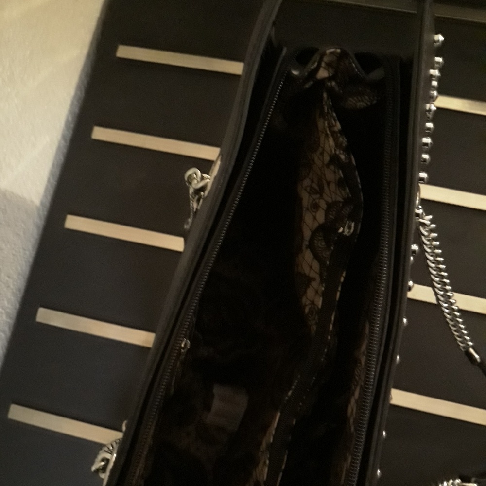 Purse - Picture 5 of 8